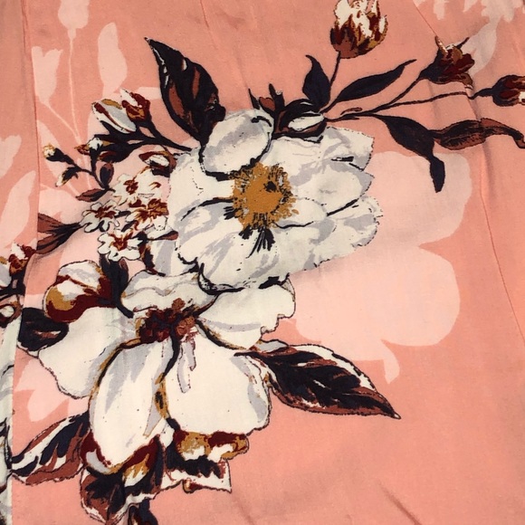 Blush Floral Off Shoulder Dress W/Tie Detail (L) - Picture 6 of 9